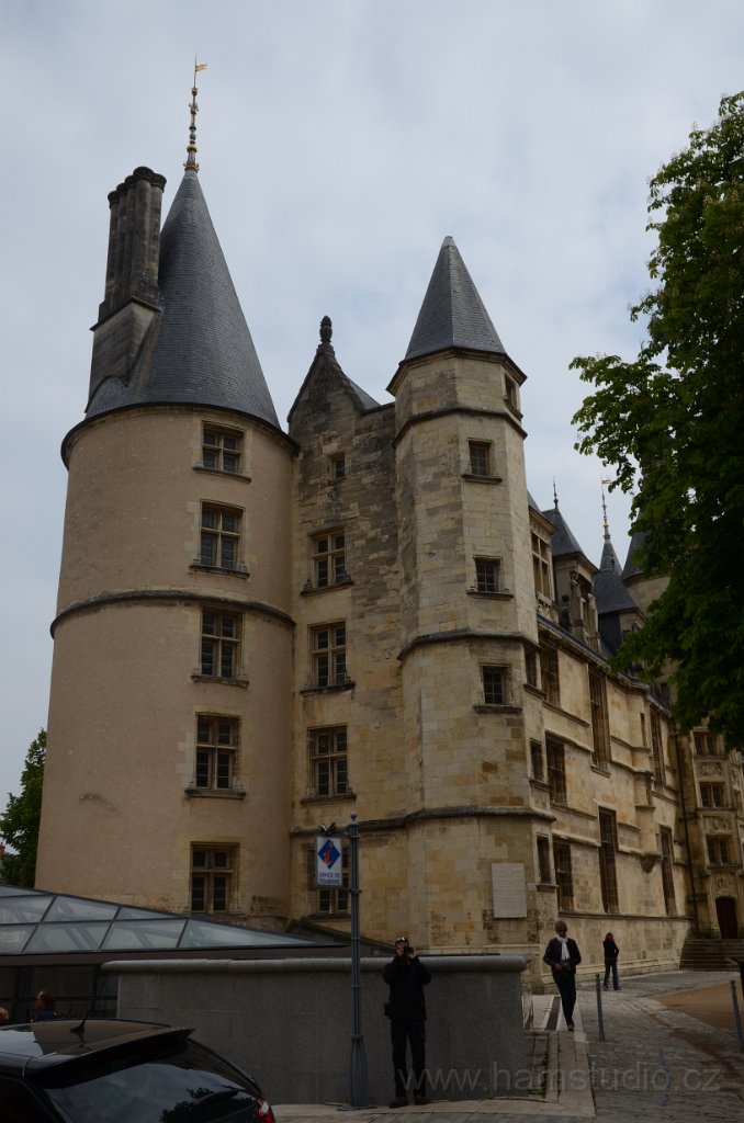 DSC_0687.JPG - Palác ducal de Nevers