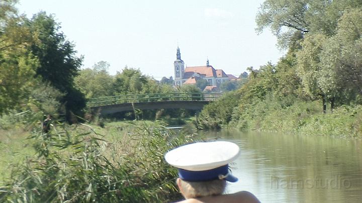 DSC00308.JPG - Plavba po kanále