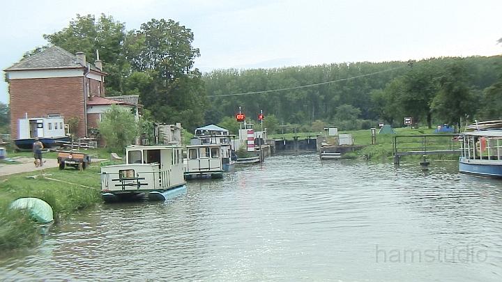 DSC00319.JPG - Komora Vnorovy