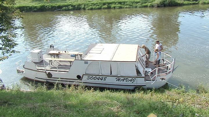 DSC00328.JPG - Přistání na řece Moravě pod Uherským Ostrohem